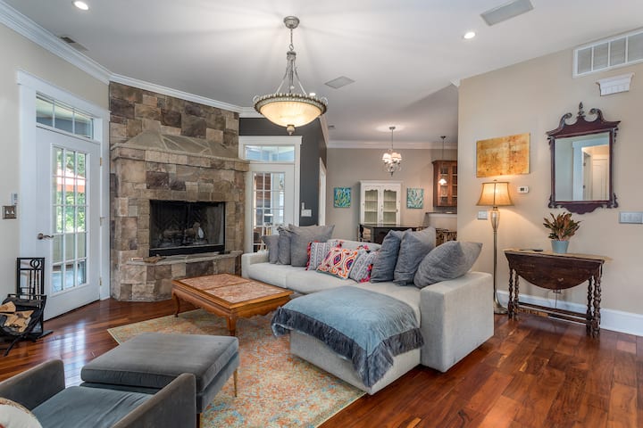 Grey River Gatherings (Perfect For Large Groups) - Weaverville, NC