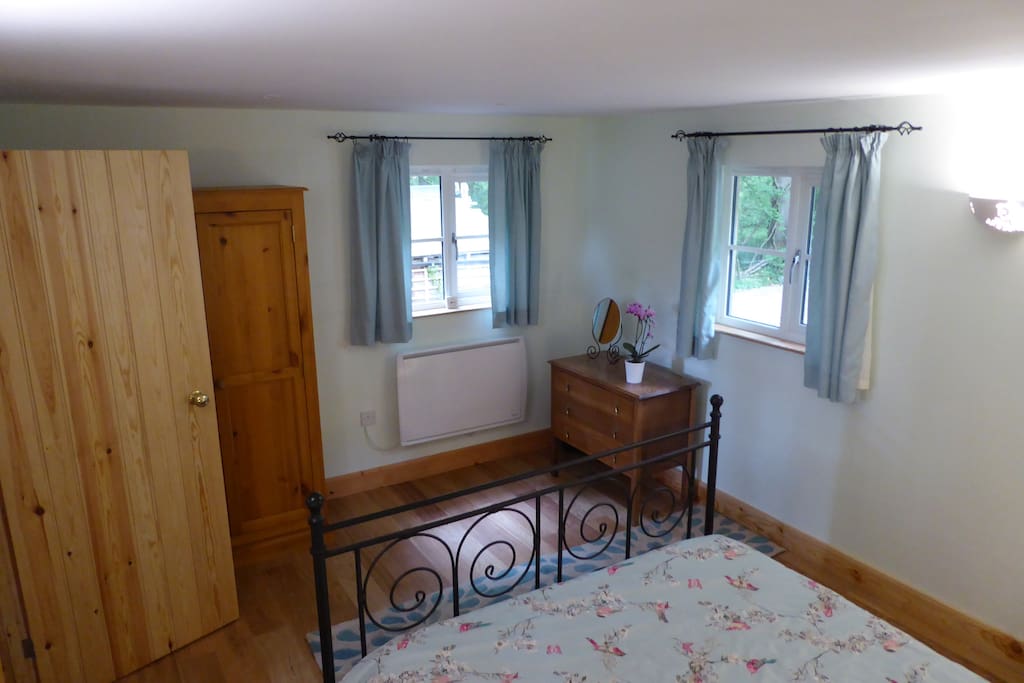 Woodland bedroom views