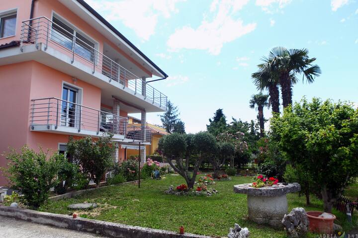 Apartment 100 With Balcony Ant2 Departamentos En Renta En Portoroz Portorose Piran Eslovenia