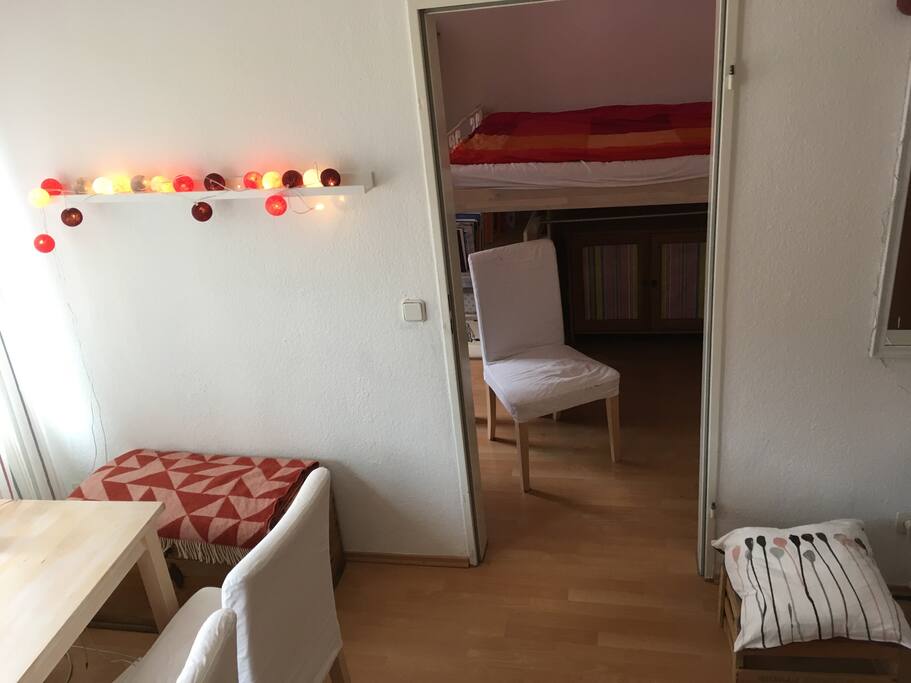 Blick ins Schlafzimmer