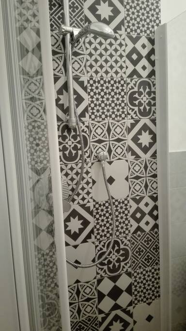 Dettagli del box doccia - Shower box detail