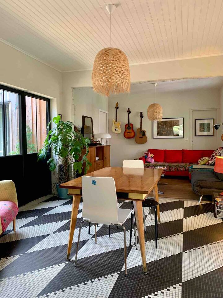 Dhomë ngrënieje/dhomë ndenjjeje