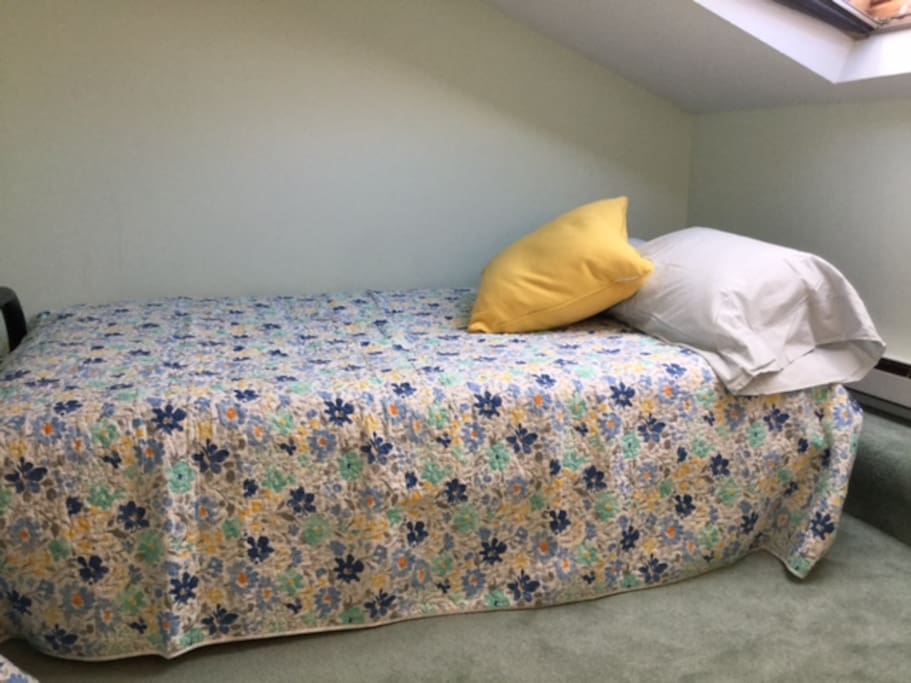 Bedroom 3 Full sized Futon