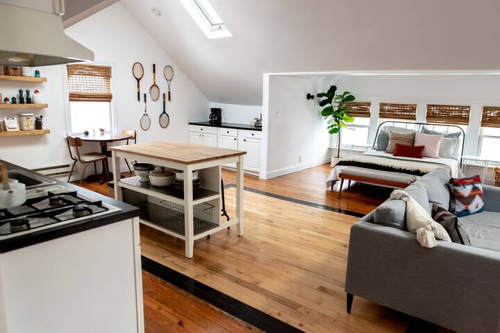 Airbnb Grand Rapids Vacation Rentals Places To Stay