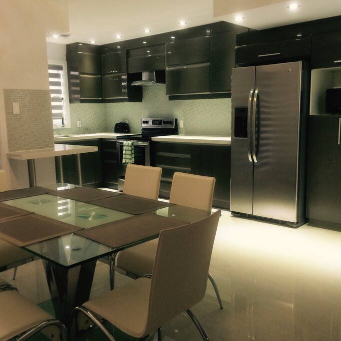 Kichen Dining Table
