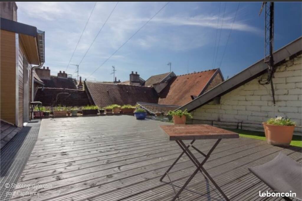 ROOFTOP