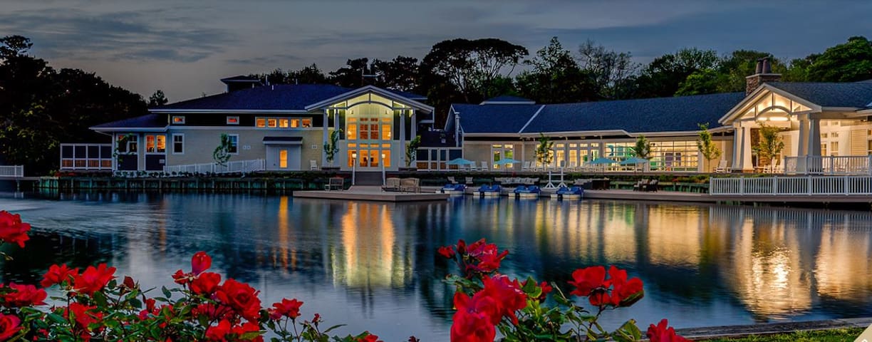 ★Kitty Hawk - Beachwoods Resort Luxury 1 BR Suite★