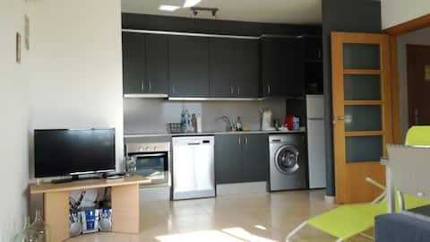 Popular Airbnb listing: Apartment in Miami-platja in Mont Roig Del Camp