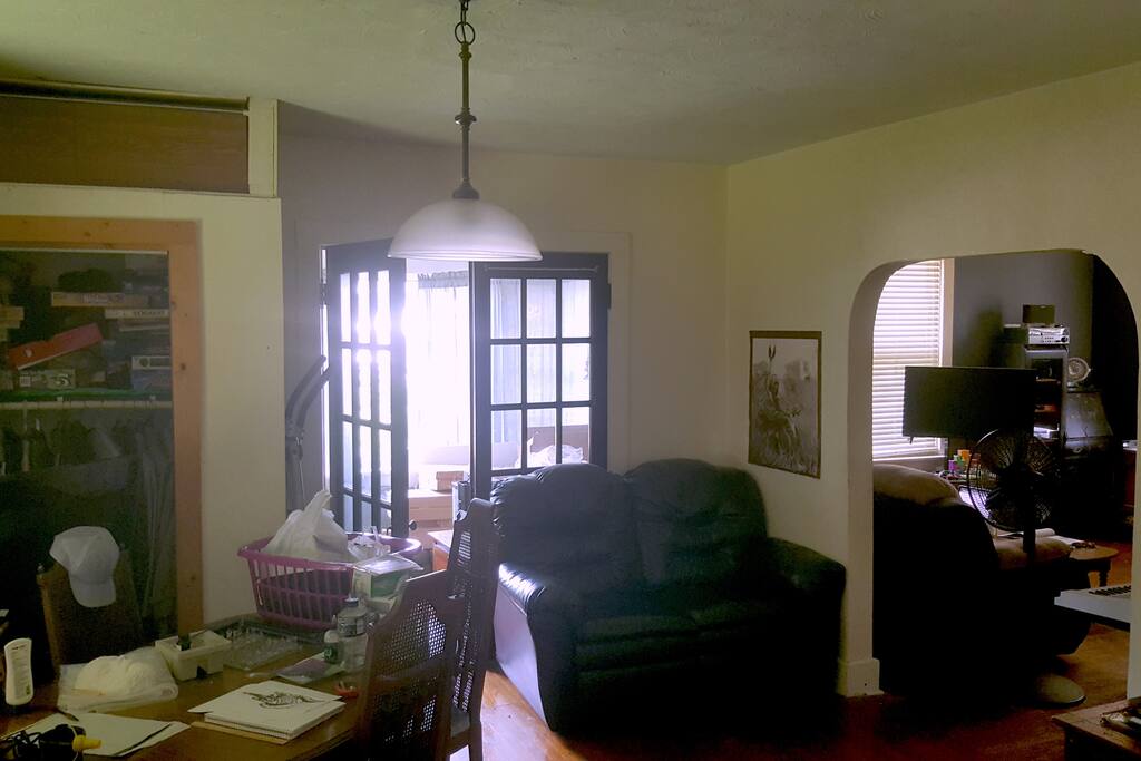 Dining Room and Front Porch entry with local Ice Cream Shop across the street