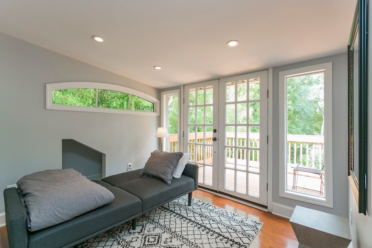 楼上有折叠日式床垫！