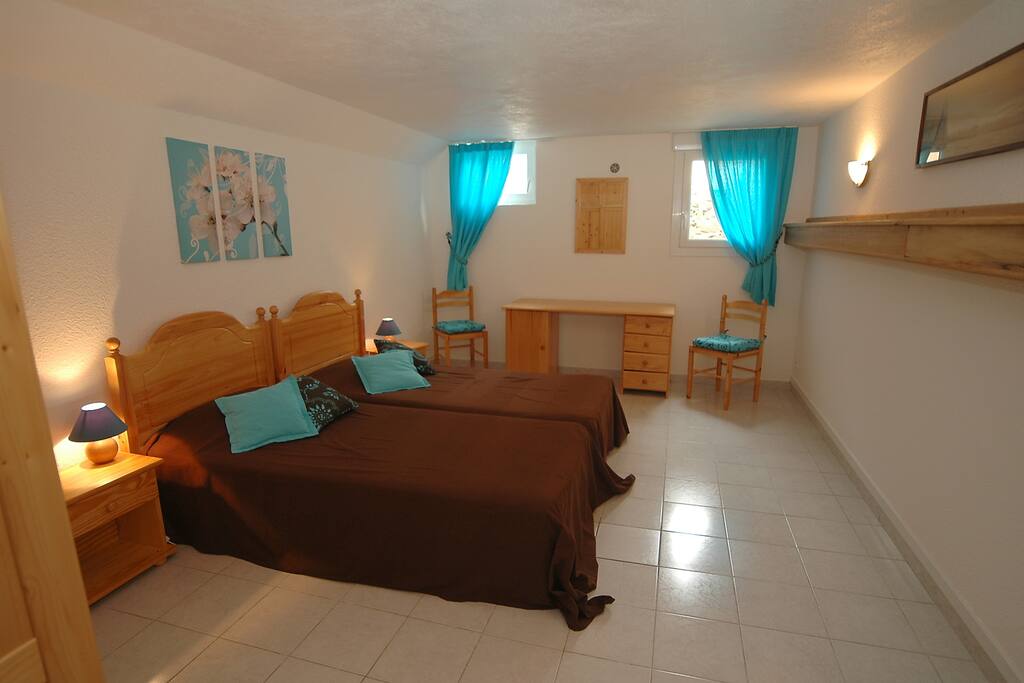 Grande chambre niveau bas