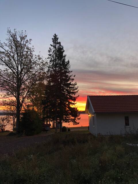 Beautiful house at Vänern beach on Hammarö