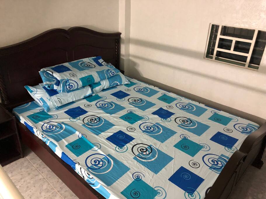 Bed room