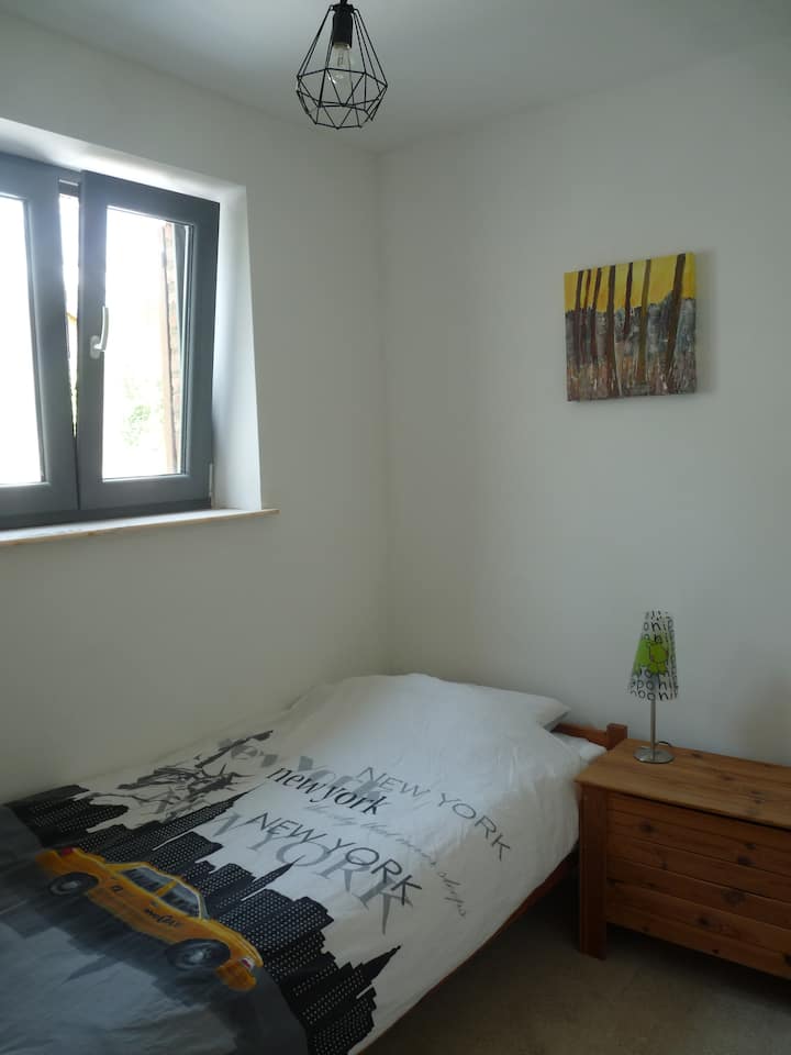 غرفة النوم 1