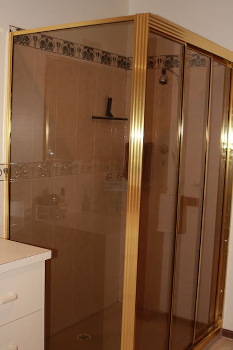 Large Double shower