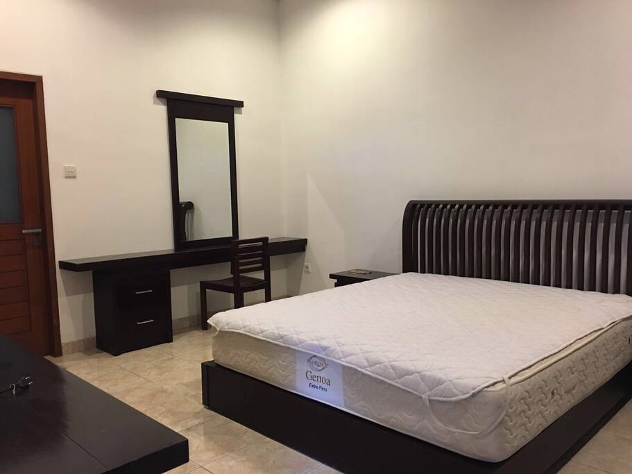 Queen sized mattress, pillows and quilt available. Free cable tv too!