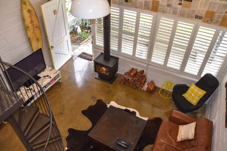 Historic Boutique Cottage in the heart of Torquay