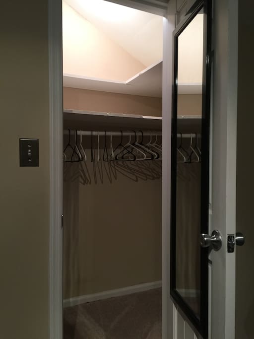 Semi-Walk-in Closet w/ Hangers