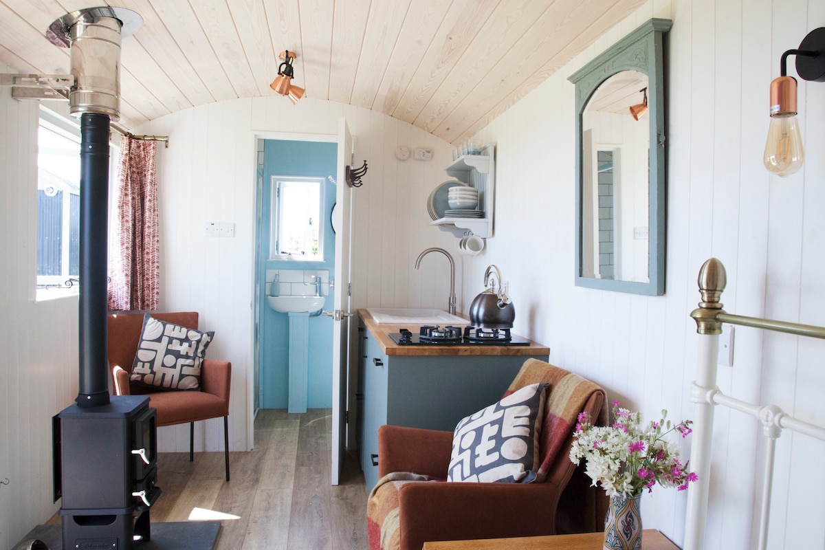Airbnb performant: Cornish Shepherds Hut With Stunning Sea Views à Breage