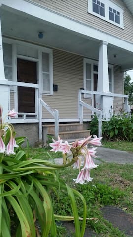 Groovy Gretna Get-away!