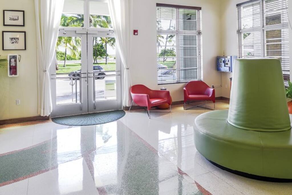 Relax in Lobby