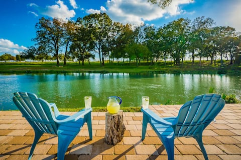 PickleBall + River House/Sleeps 20+ /Hot Tub