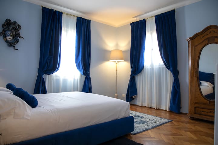 Attico 3 camere 2 bagni e terrazza panoramica gallery image 2