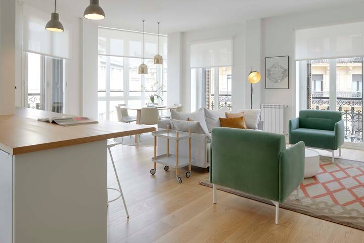 Belle Sebastian by FeelFree Rentals gallery image 3