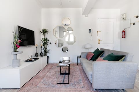 Eclectic apt in the city center