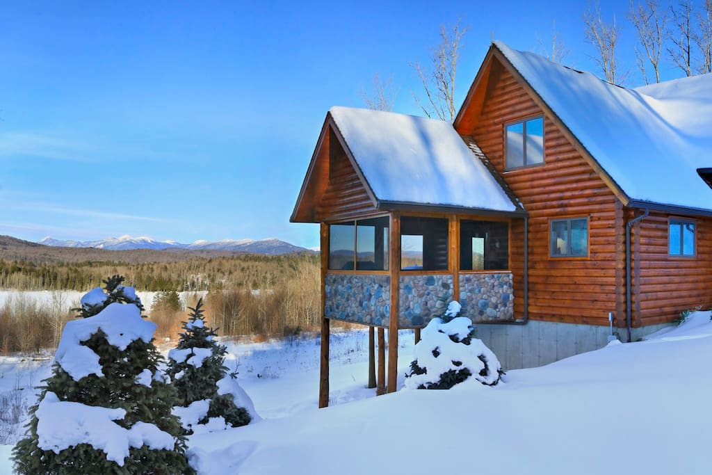 Log home in Winter