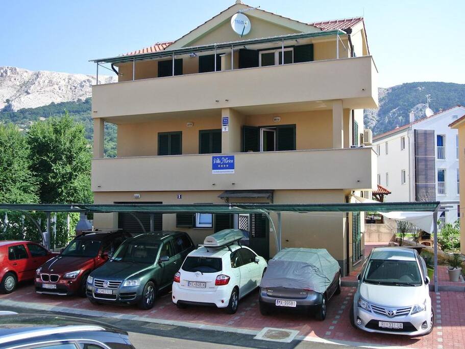 Villa Mirica