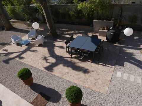 Bastide Familiale Contemporaine from the 19th century