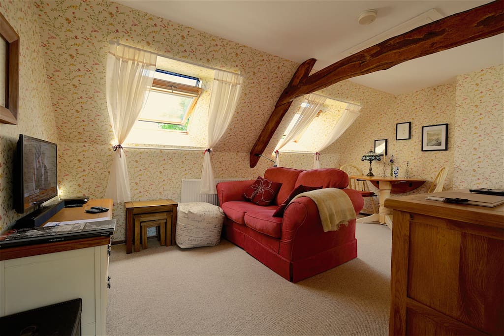 Luxurious accommodation. Light and warm.