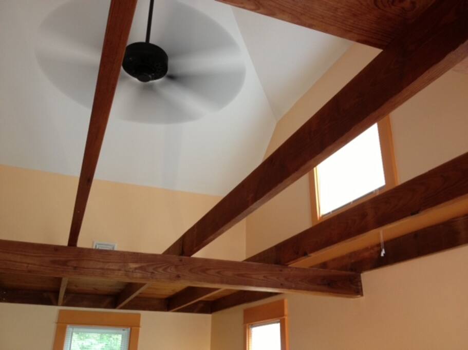 Jailhouse Suites Union Cottage Master Suite Apartments for Rent in