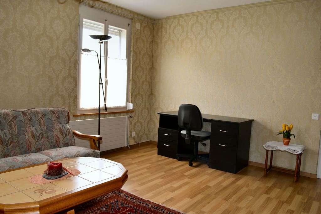 Wohnzimmer Ansicht 2