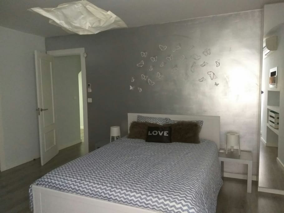 Dormitorio 1 - Cama doble de 1,40 cm