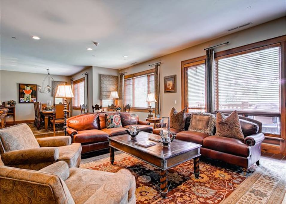 Main Living Room with Incredible View of the Slopes - VAIL BUTLER