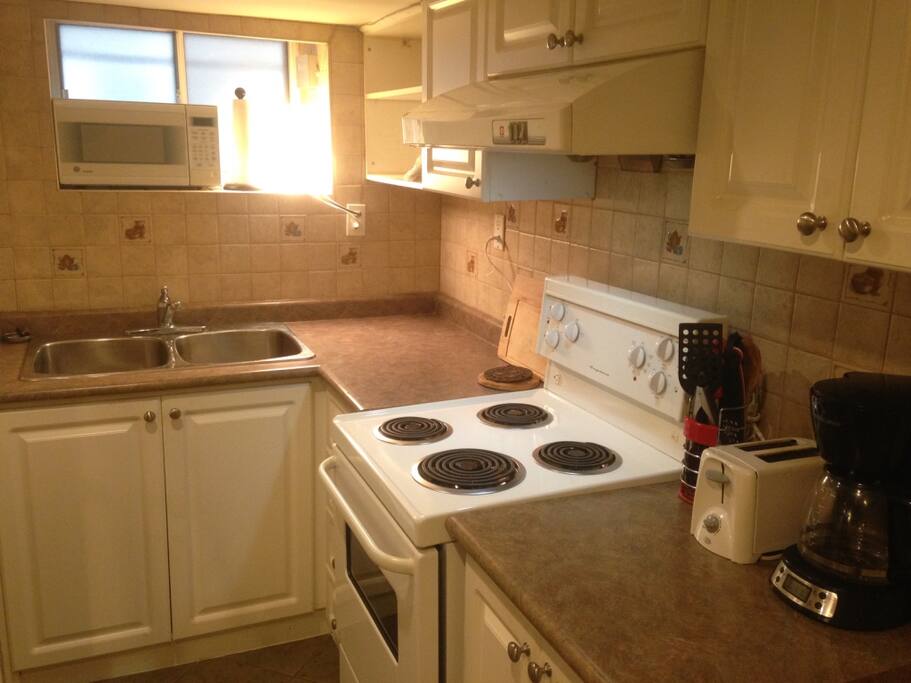 Kitchen! Cook Away!