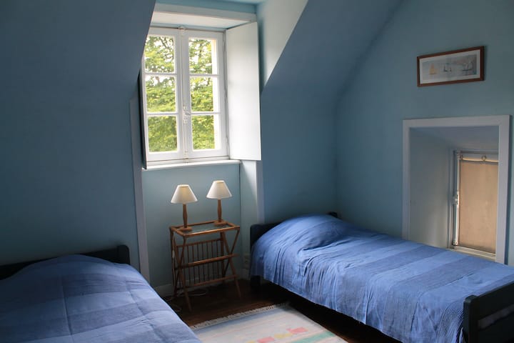 Საძინებელი 3