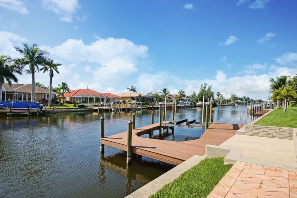 Dock