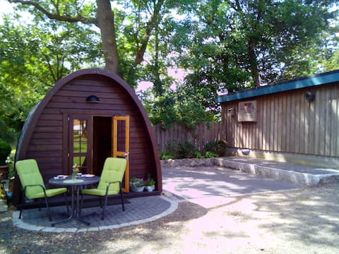 Top performing Airbnb: Quaint log cabin in Dithmarschen