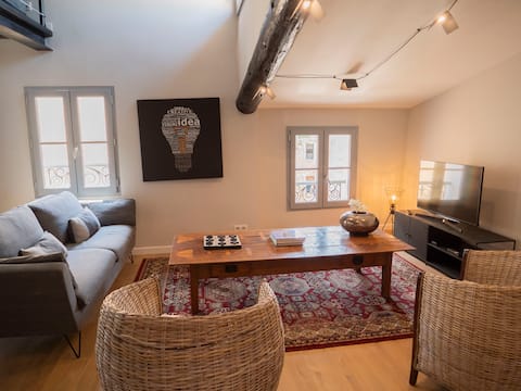 Top performing Airbnb: Cozy nest in the center of Isle sur Sorgue in L'isle Sur La Sorgue