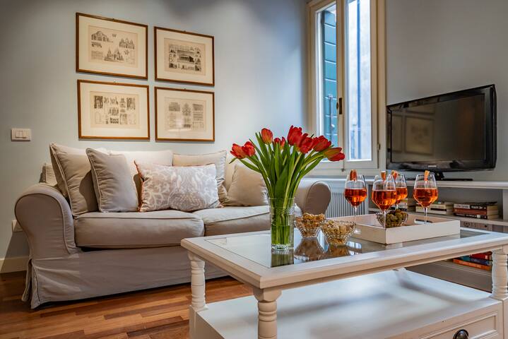 Ca’ Belle Arti Apartment gallery image 2