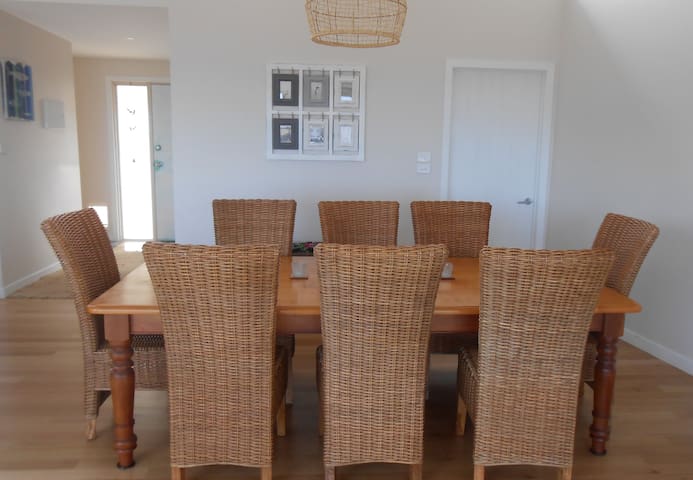 Nautilus 2 gallery image 4