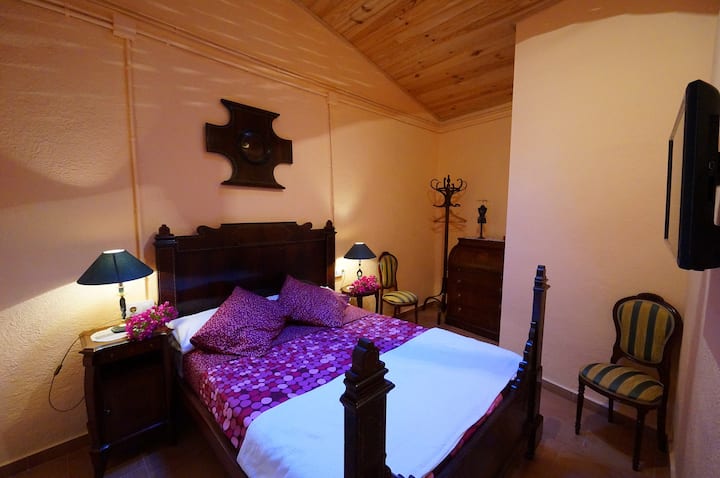 საძინებელი 2