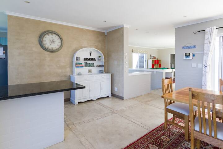 Cape-x-ta-sea villa gallery image 5