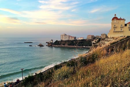 Côte des Basques - 50m de l'Ocean