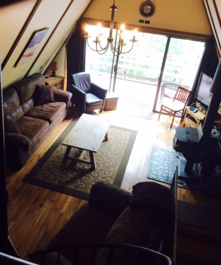 The Grand Escape- Affordable Cabin, Great Location - Grand Lake