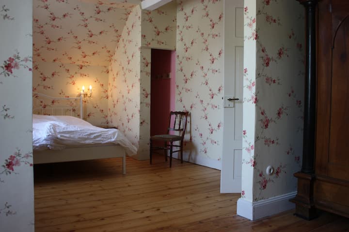 'Alice & the Rabbit'
Schlafzimmer 6 * Bedroom 6 * Slaapkamer 6