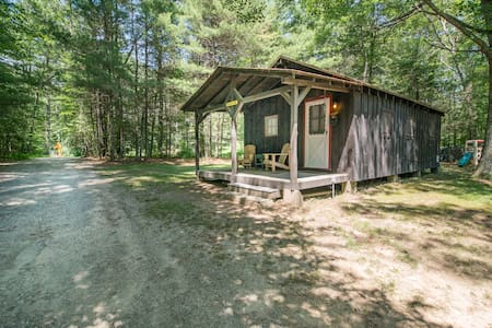 Vinola-Lakeside Cabin on Beach Pond with Sauna